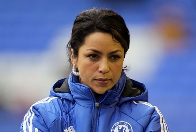 Chelsea'nin güzel yüzü Eva Carneiro galerisi resim 14