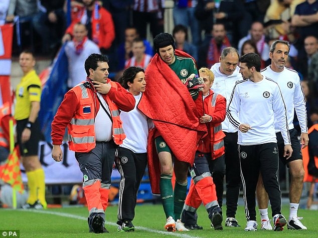 Chelsea'nin güzel yüzü Eva Carneiro galerisi resim 3