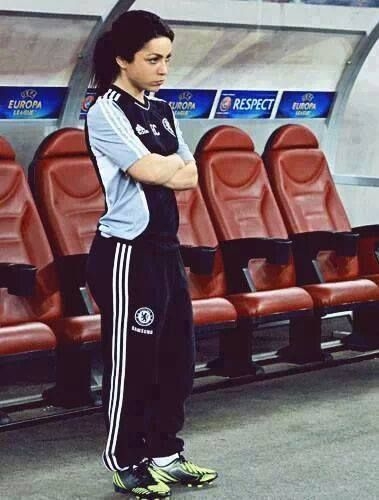 Chelsea'nin güzel yüzü Eva Carneiro galerisi resim 5