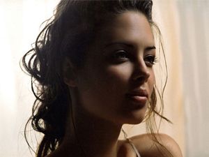 Chelsea'nin güzel yüzü Eva Carneiro