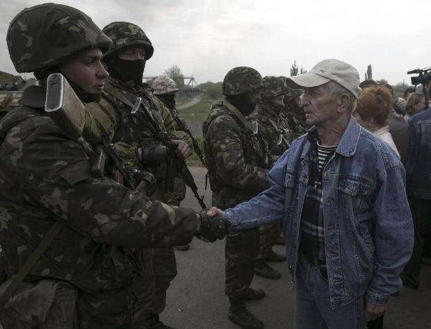 Ukrayna ordusu ülkenin doğusunda operasyon başlattı galerisi resim 10