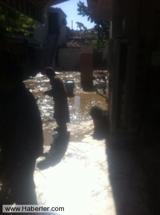 GÖKÇEADA'DA SEL FELAKETİ galerisi resim 2