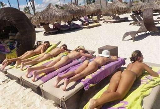 Kumsalda tek başına galerisi resim 12