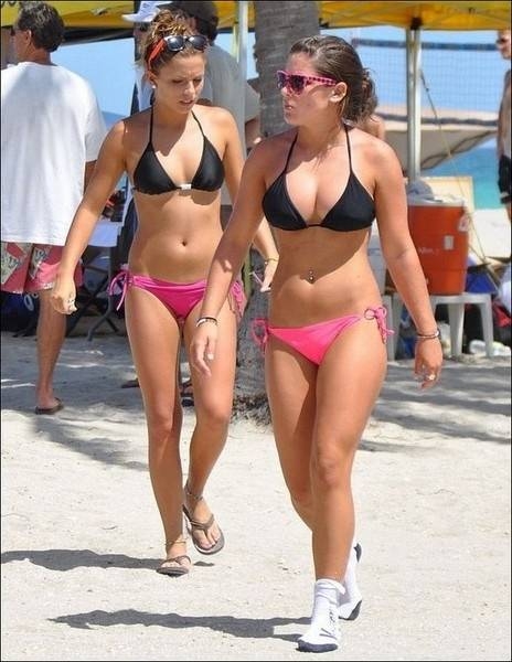 Kumsalda tek başına galerisi resim 18