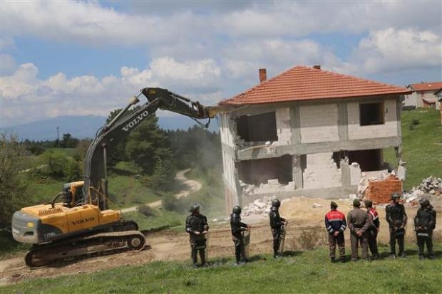 Bolu yaylalarında yıkım başladı galerisi resim 8