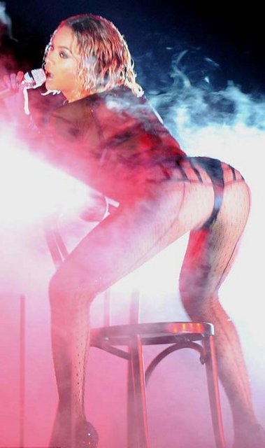 Beyonce'den +18'lik yakınlaşma galerisi resim 20