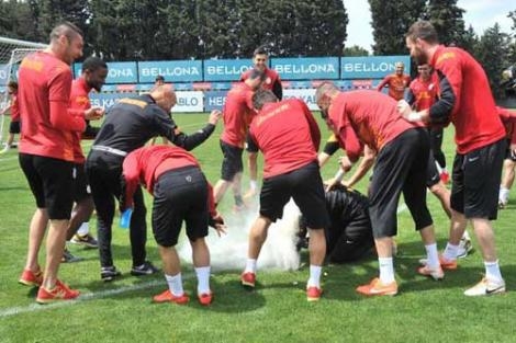 Taffarel'e bomba kutlama!.. galerisi resim 4