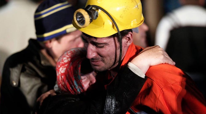 Soma’daki felakete tepkiler büyüyor! galerisi resim 1