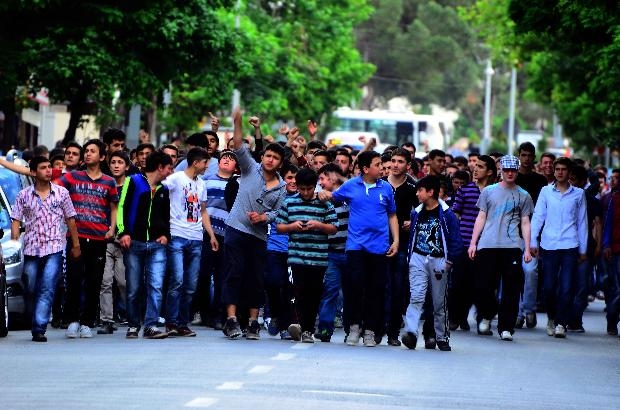 Soma'da dükkanlar yas nedeniyle kapalı galerisi resim 5