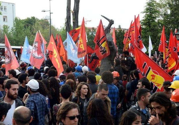 Kızılay'da 'Soma' eylemine polis müdahale etti galerisi resim 15