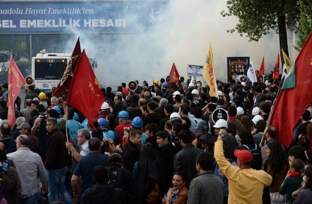 Kızılay'da 'Soma' eylemine polis müdahale etti galerisi resim 24