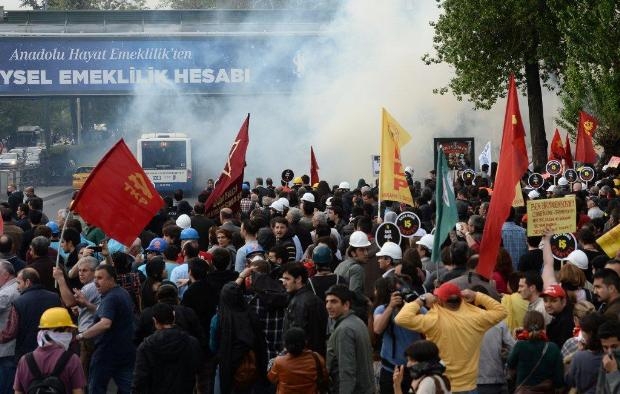 Kızılay'da 'Soma' eylemine polis müdahale etti galerisi resim 25