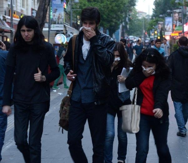 Kızılay'da 'Soma' eylemine polis müdahale etti galerisi resim 48