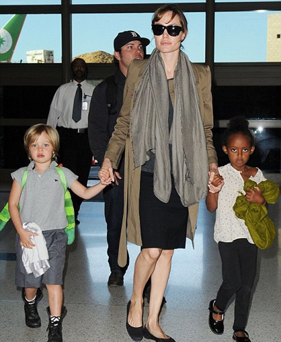 Kızını kendi eliyle erkek yapıyor galerisi resim 7