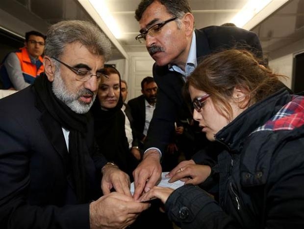 Sema Korkmaz'ı Bakan Yıldız zor ikna etti galerisi resim 8