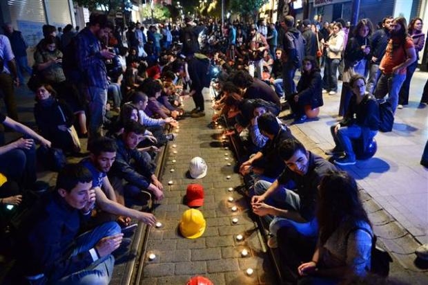 Mumlu ve baretli anma galerisi resim 10