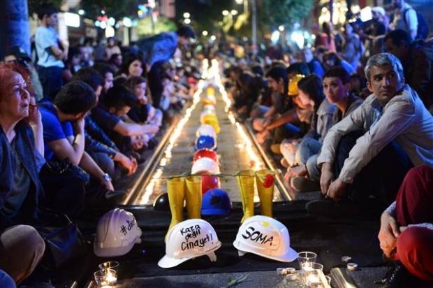 Mumlu ve baretli anma galerisi resim 11