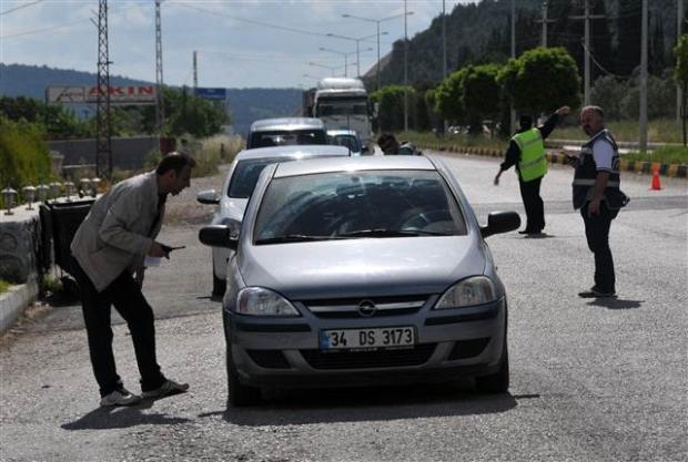 Soma girişinde polis kontrol noktaları galerisi resim 1