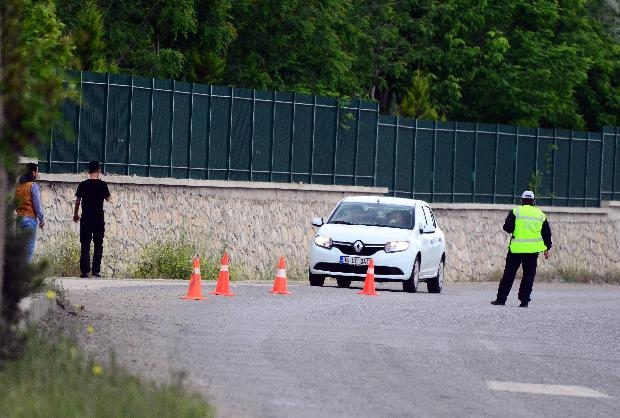 Soma girişinde polis kontrol noktaları galerisi resim 7