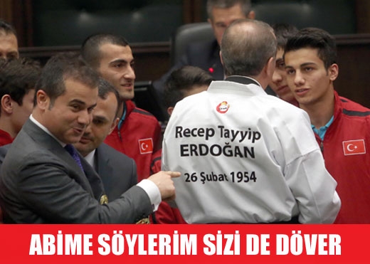 Tayyip’in yumruğu sosyal medyayı salladı! galerisi resim 5