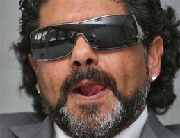 Robbie Williams alay konusu oldu galerisi resim 2