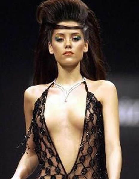 Cansu Dere'yi çıldırtan çıplak fotoğraflar  galerisi resim 7