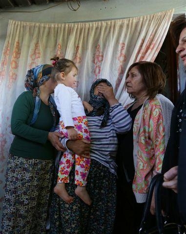 Selvi Kılıçdaroğlu'ndan acılı madenci ailesine ziyaret galerisi resim 5