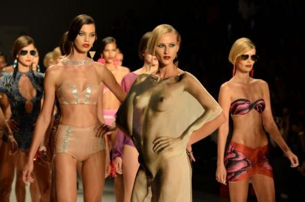 BREZİLYA'DA MODA HAFTASI galerisi resim 24