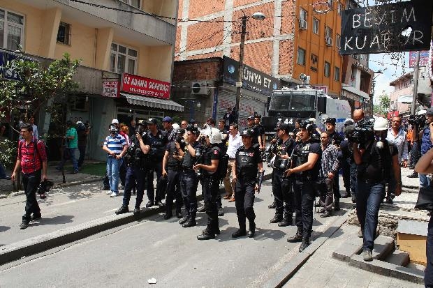 Okmeydanı'nda gerginlik bitmiyor galerisi resim 5