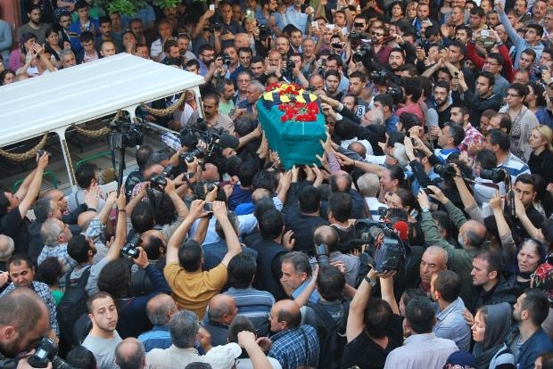 Uğur Kurt'un cenaze töreni galerisi resim 10