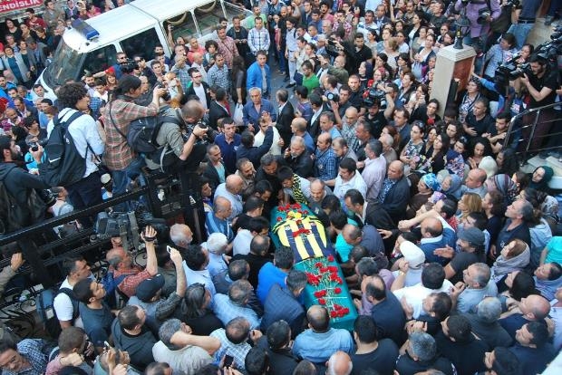 Uğur Kurt'un cenaze töreni galerisi resim 6