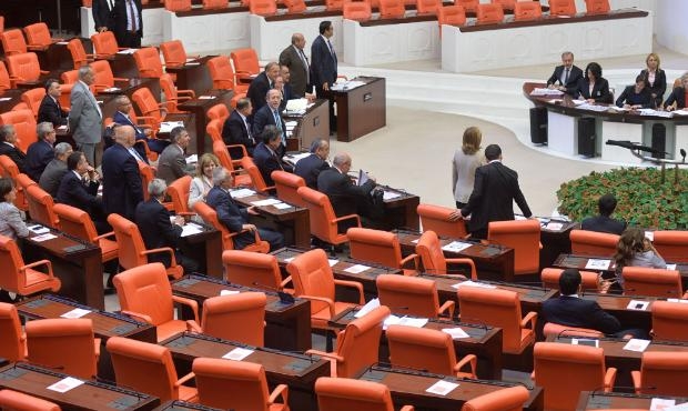 Muhalefetin oylama sevinci galerisi resim 3