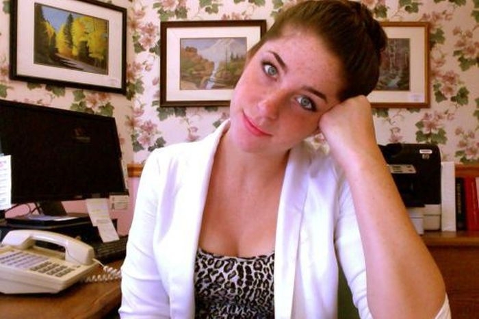 Yeni selfie çılgınlığı: Ofiste selfie! galerisi resim 29