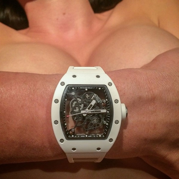 Instagram'ın kralı rahat durmuyor! galerisi resim 7