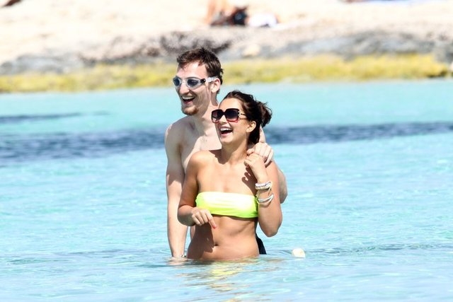 Denizde çılgın eğlence galerisi resim 2