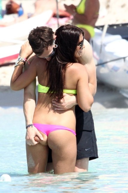 Denizde çılgın eğlence galerisi resim 4