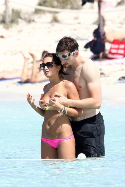 Denizde çılgın eğlence galerisi resim 7