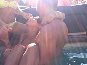 Bu kareler başına dert oldu