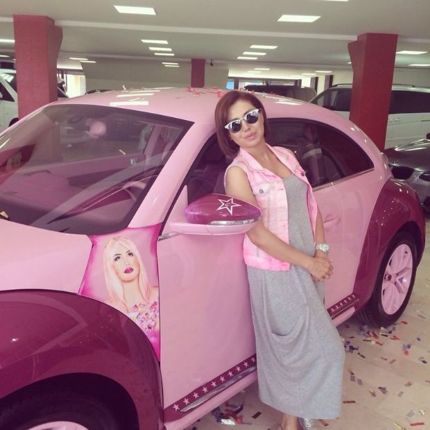 Ceylan´ın özel tasarım yeni arabası galerisi resim 1