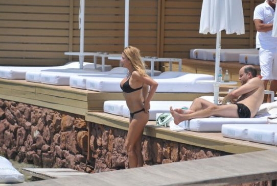 İvana Sert tatilde galerisi resim 12