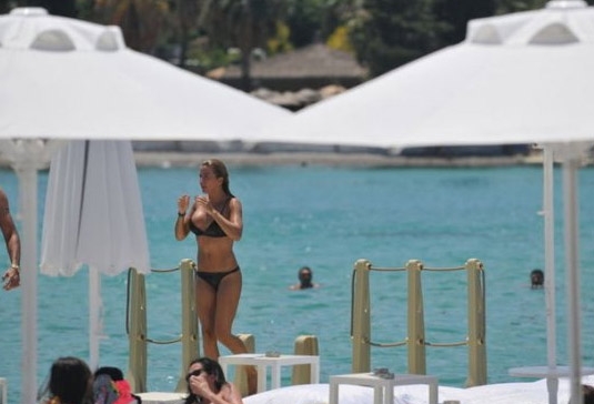 İvana Sert tatilde galerisi resim 17