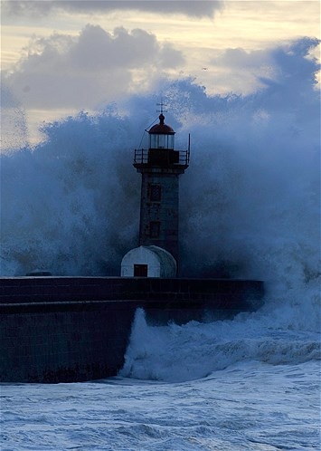 İnsanoğlunun dalgalarla imtihanı galerisi resim 6