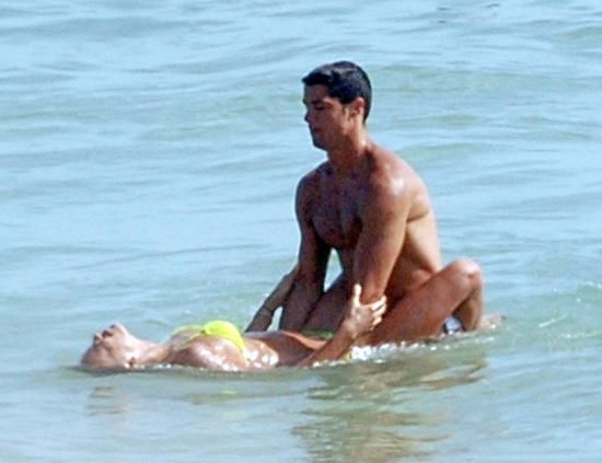 Denizin ortasında yakalandılar galerisi resim 11