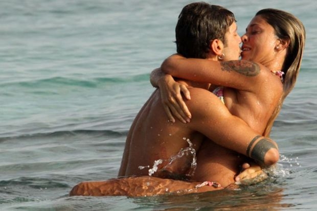 Denizin ortasında yakalandılar galerisi resim 9