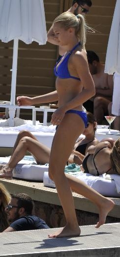 Chloe Laughnan tatilde galerisi resim 1