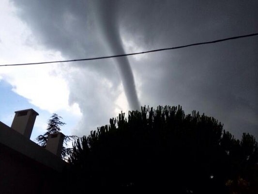 Marmara Denizinde korkutan hortum galerisi resim 2