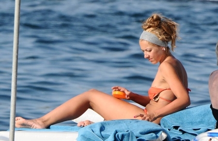 Hadise sezonu açtı galerisi resim 3