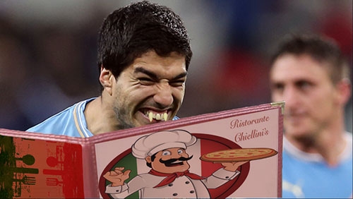 Suarez'in ısırığı sosyal medyayı salladı! galerisi resim 25