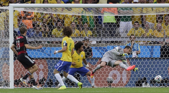 ' Sambacılar' 'Panzerler'e çarptı galerisi resim 43