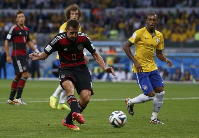 ' Sambacılar' 'Panzerler'e çarptı galerisi resim 7